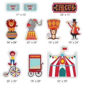 The Circus Yard Card